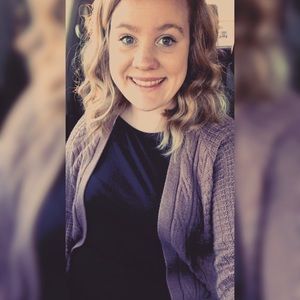 Meet your Posher, Carrie